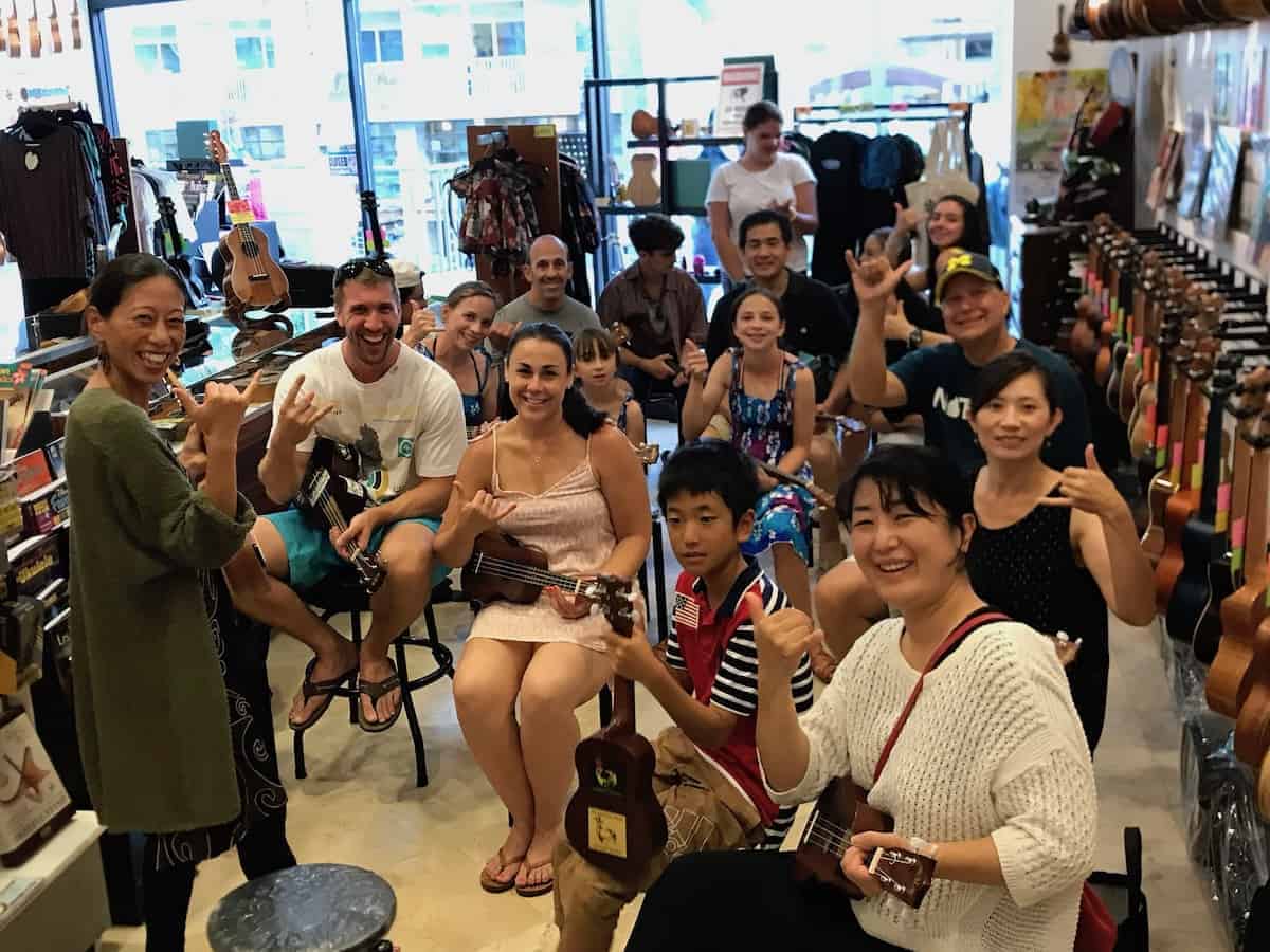 ukulele store-web