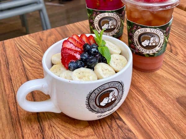 island vintage coffee acai bowl