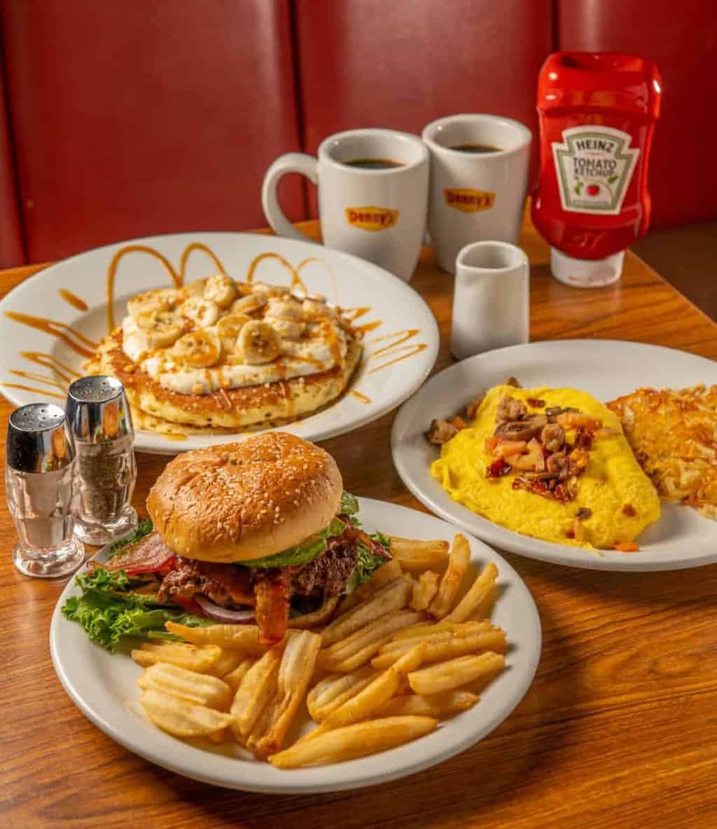 Grab a Great Meal at 5 Denny’s Hawaii Locations