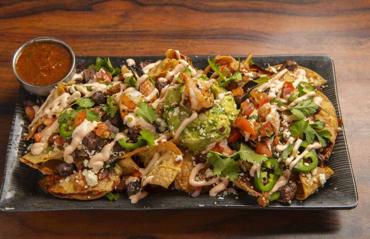 Enjoy Live Music with Dinner in Waikiki, Kani Ka Pila Grill