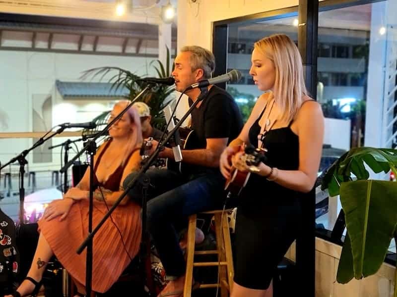 Our Favorite Late Night Restaurants in Honolulu