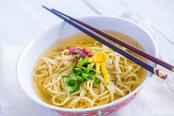 saimin-hawaii-noodle