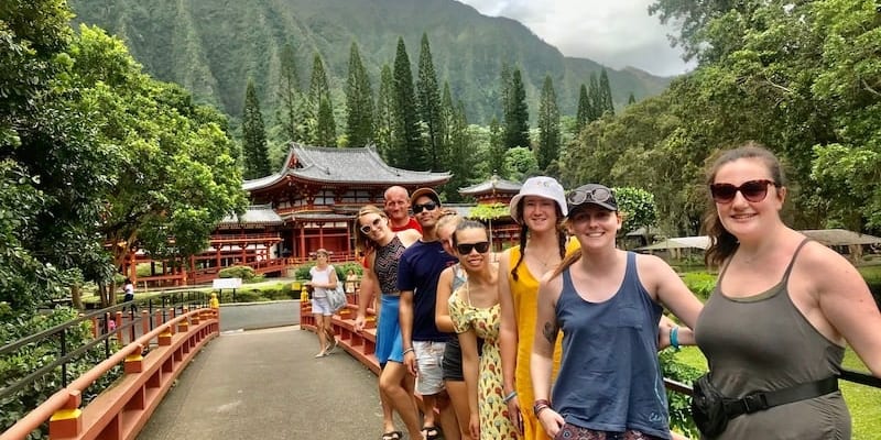 Enjoy a Circle Island Tour with The Pineapple EXP!