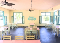 Cafe Morey’s