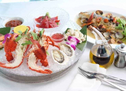 PESCA WAIKIKI BEACH