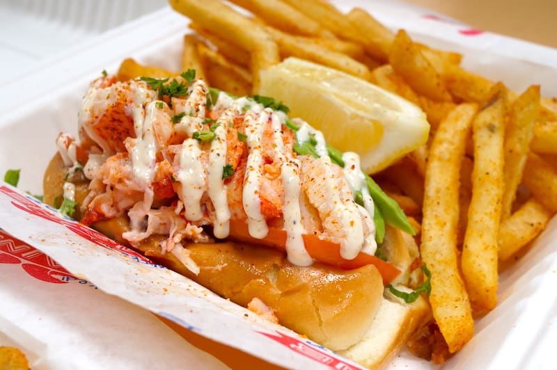 wicked maine lobster_califolnia lobster roll $29.99