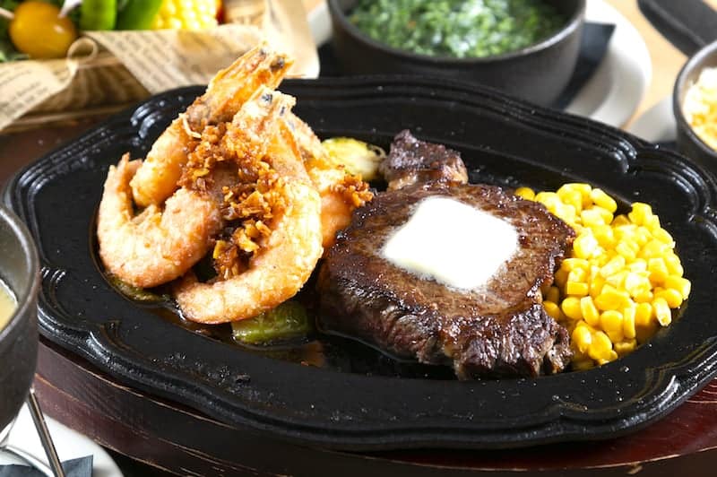 Enjoy Live Music with Dinner in Waikiki, Kani Ka Pila Grill